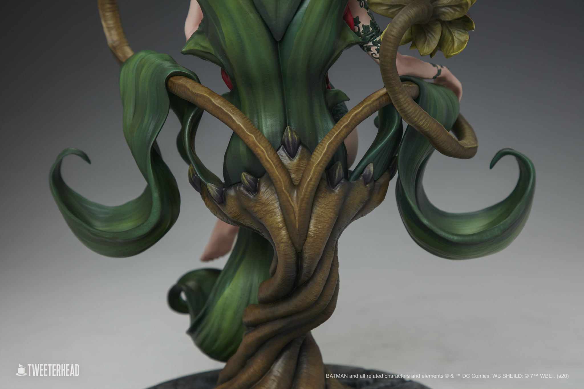 poison ivy maquette by tweeterhead