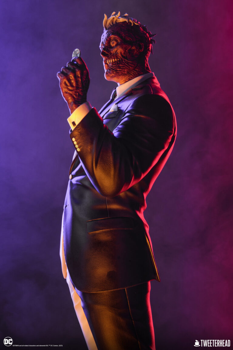 Two-Face 1:6 Scale | Tweeterhead